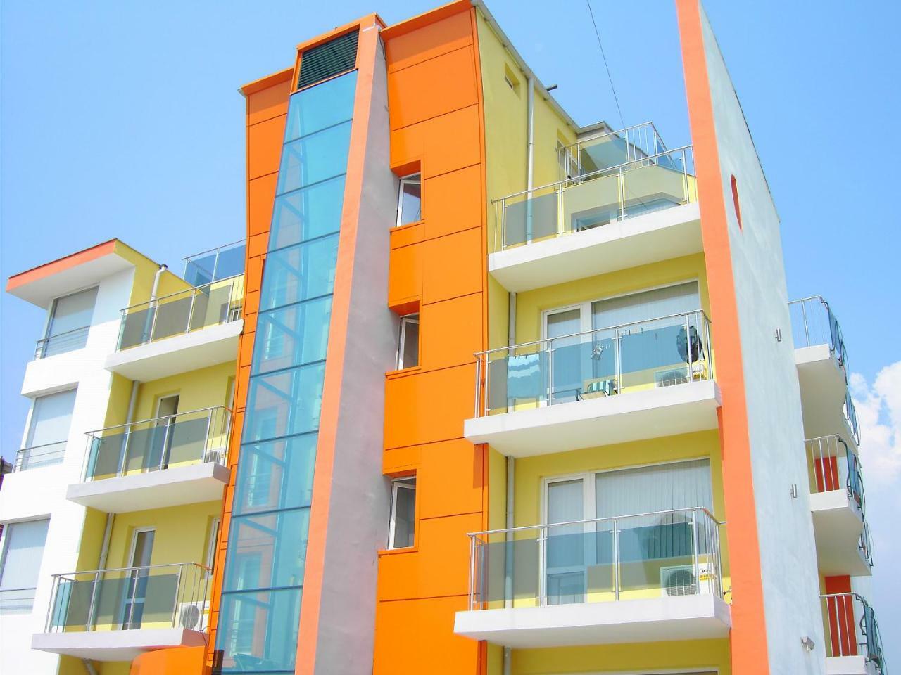 Fresh Family Hotel 라브다 외부 사진