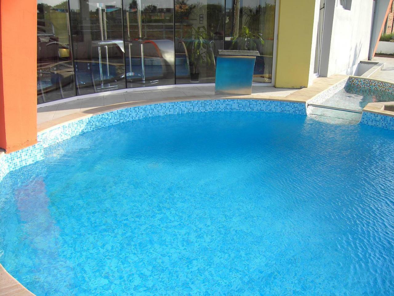 Fresh Family Hotel 라브다 외부 사진