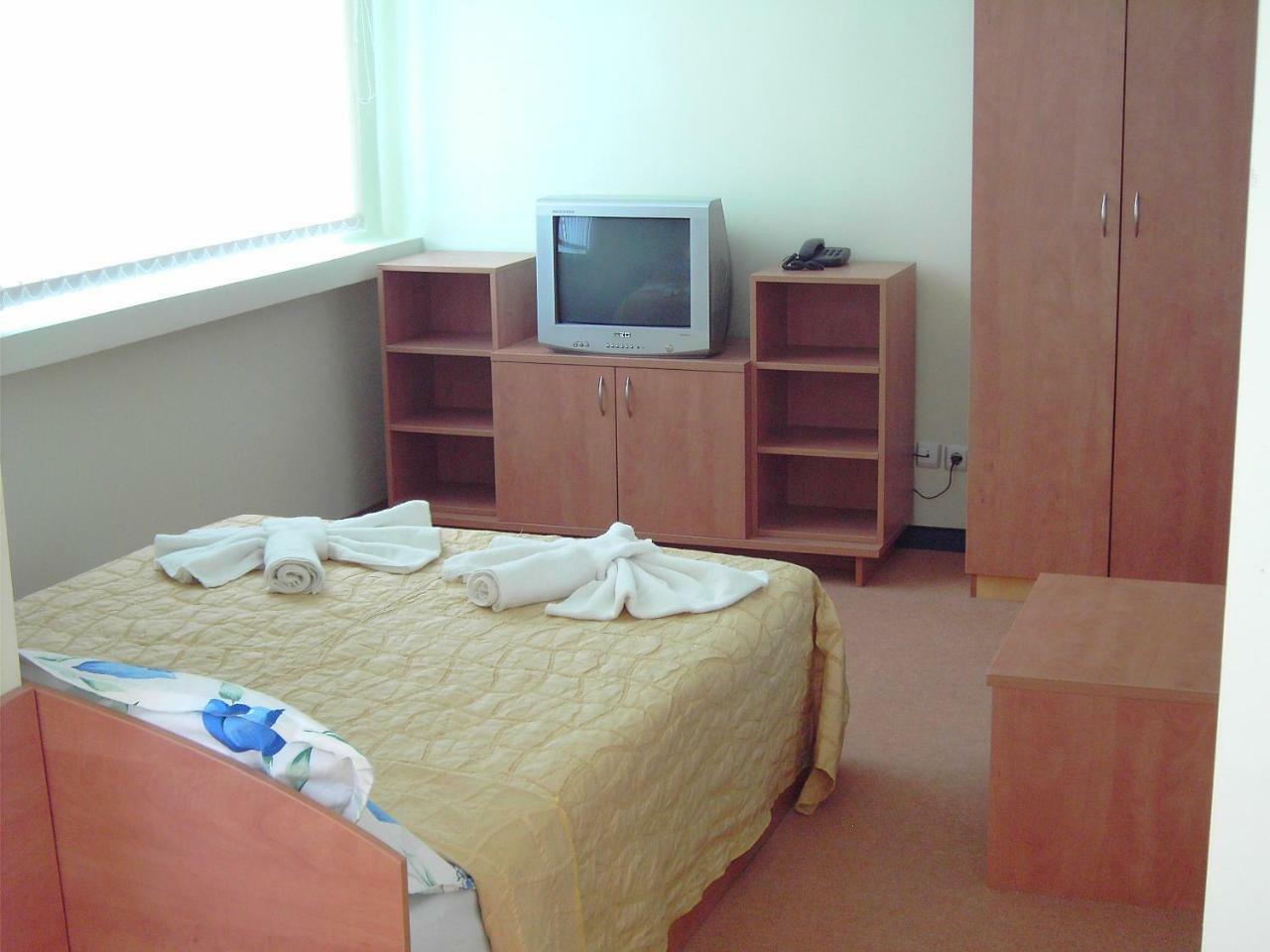 Fresh Family Hotel 라브다 외부 사진