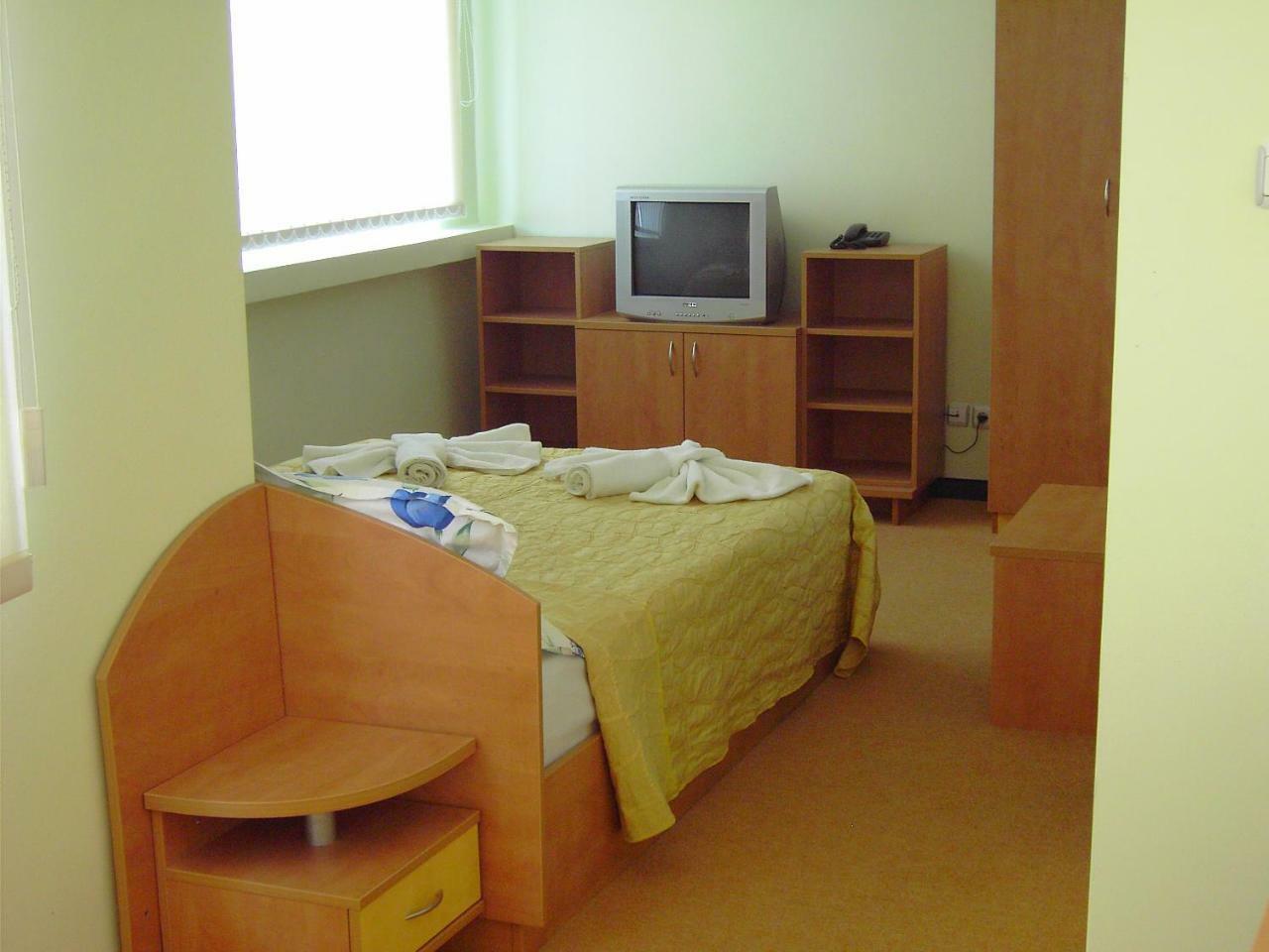 Fresh Family Hotel 라브다 외부 사진